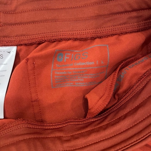 Figs Scrub SET - Terracotta (Zamora Joggers L + Rafaela Top M) - Picture 6 of 9